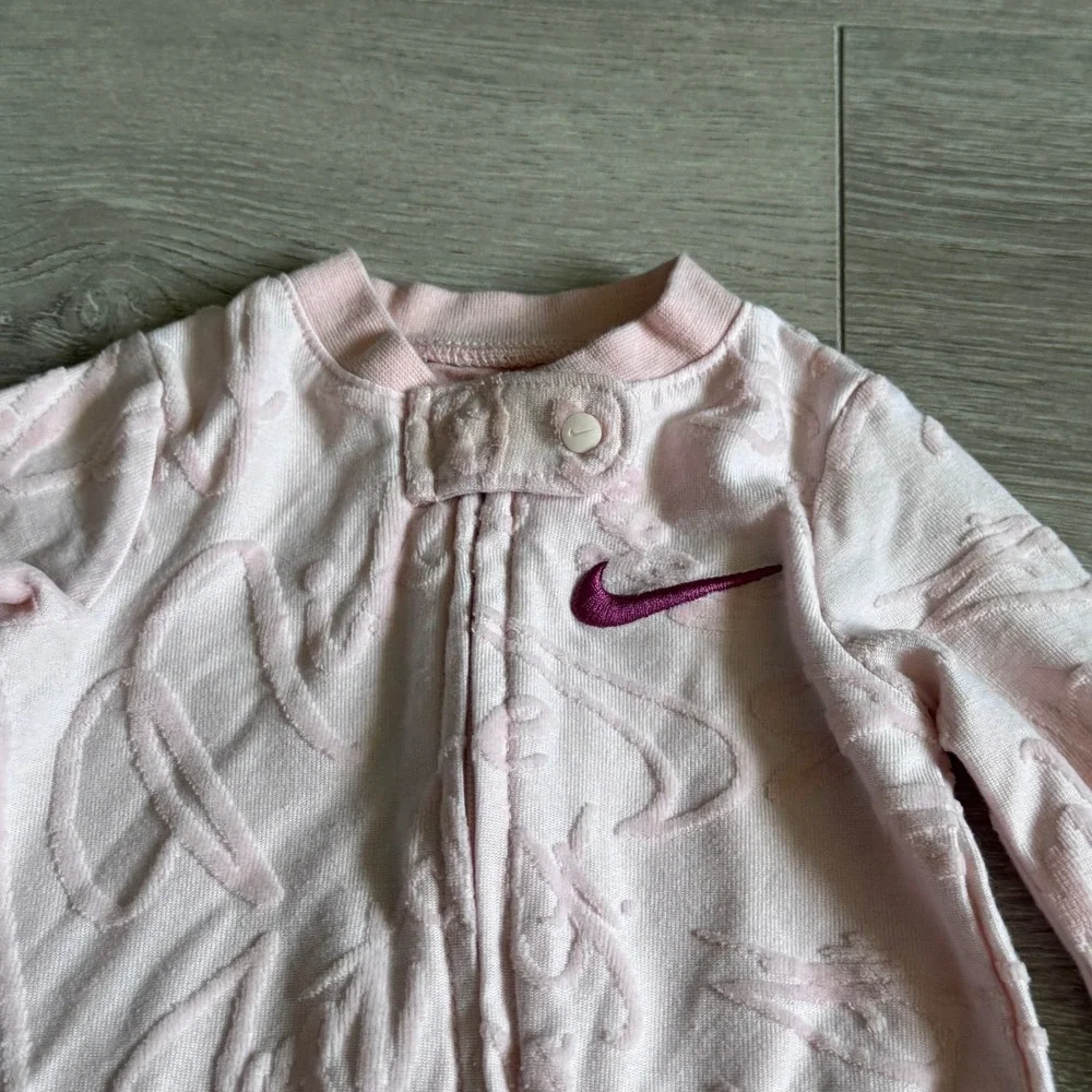 Nike baby girl